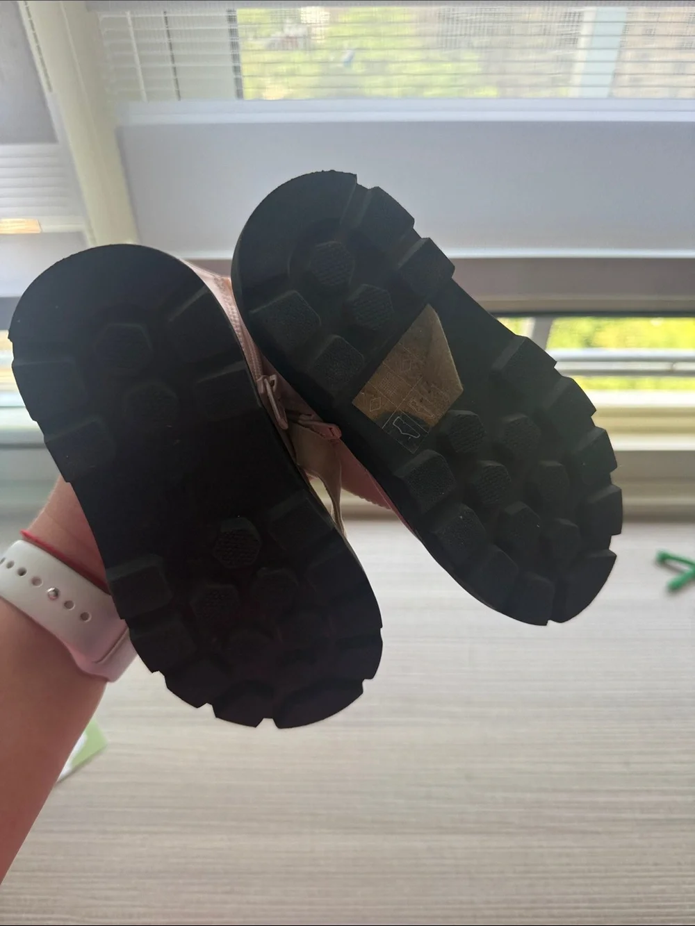 H&M Pink Minnie Bow Kids Lace-Up Boots